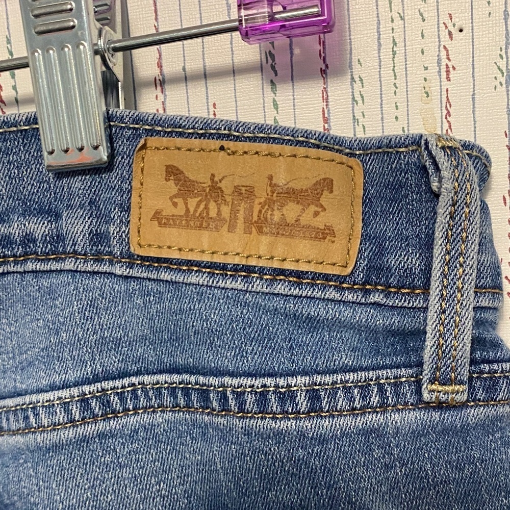 Levi 515 Bootcut Denim Jeans Size 12 & Embroidered Pockets - Picture 4 of 7